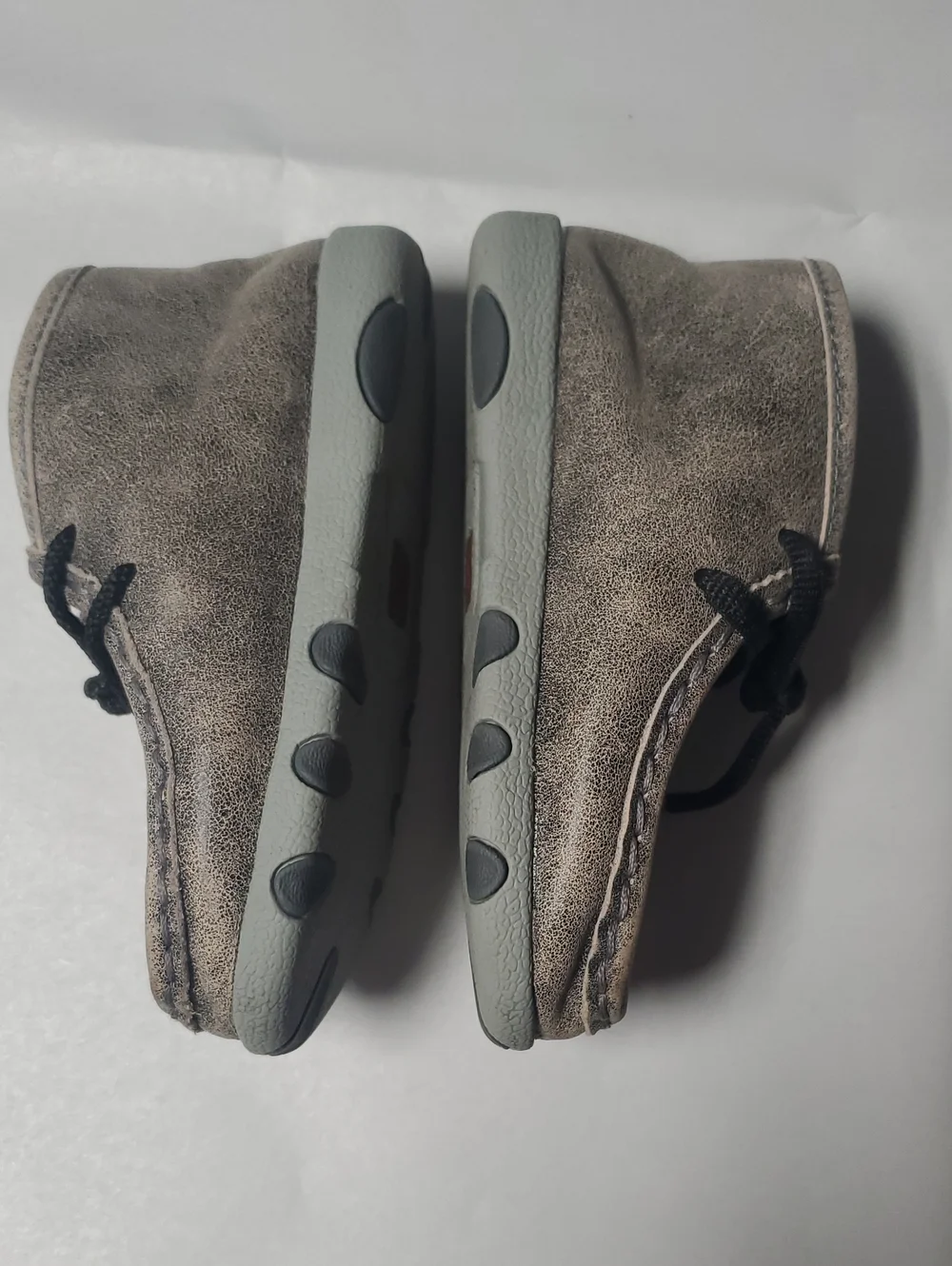 Kids Twisted X Grey Leather Chukka Driving Moccasin Shoes Size 8 Comfort